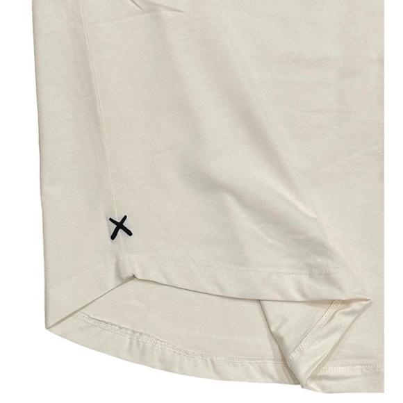 NWOT Cuts Clothing Men's Curve Hem Crew Neck 4 Way Stretch Tee T-Shirt - Ivory - Picture 2 of 2